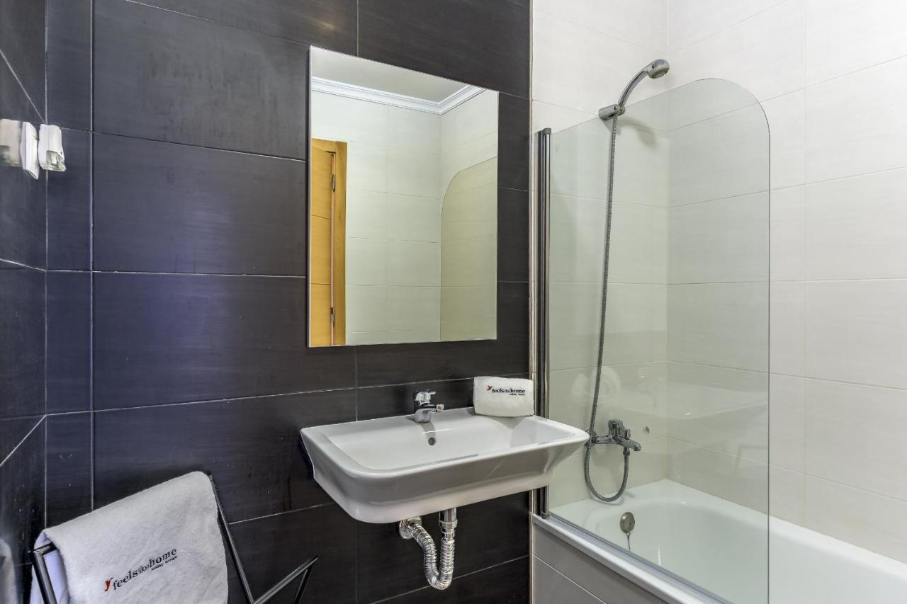 Flh Vila Real Santo Antonio Flat With Pool Vila Real de Santo António Buitenkant foto