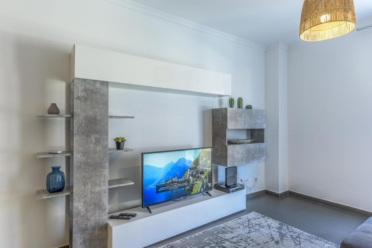 Flh Vila Real Santo Antonio Flat With Pool Vila Real de Santo António Buitenkant foto
