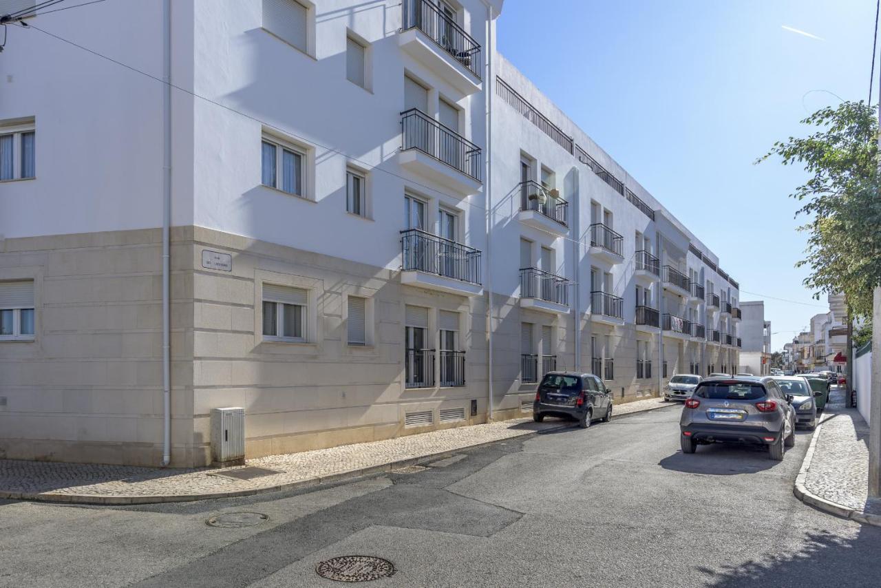 Flh Vila Real Santo Antonio Flat With Pool Vila Real de Santo António Buitenkant foto